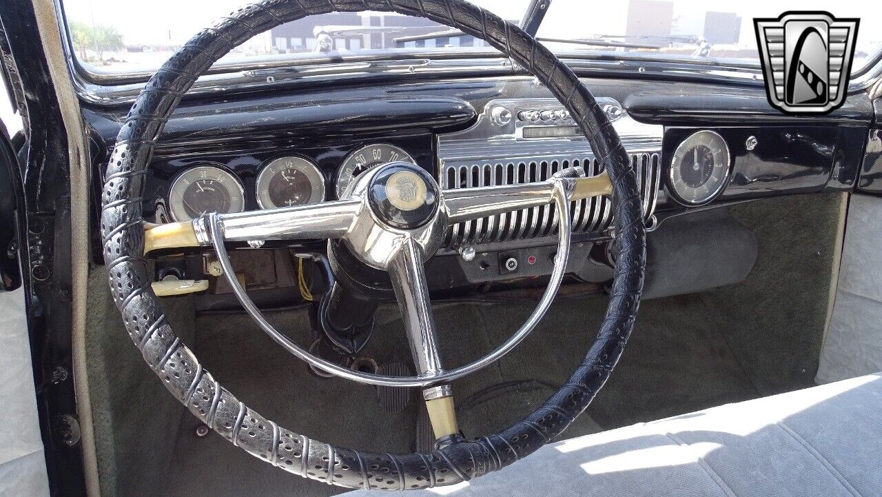 Cadillac-Fleetwood-1947-4