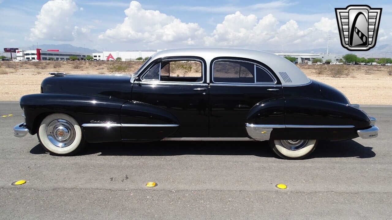 Cadillac-Fleetwood-1947-8