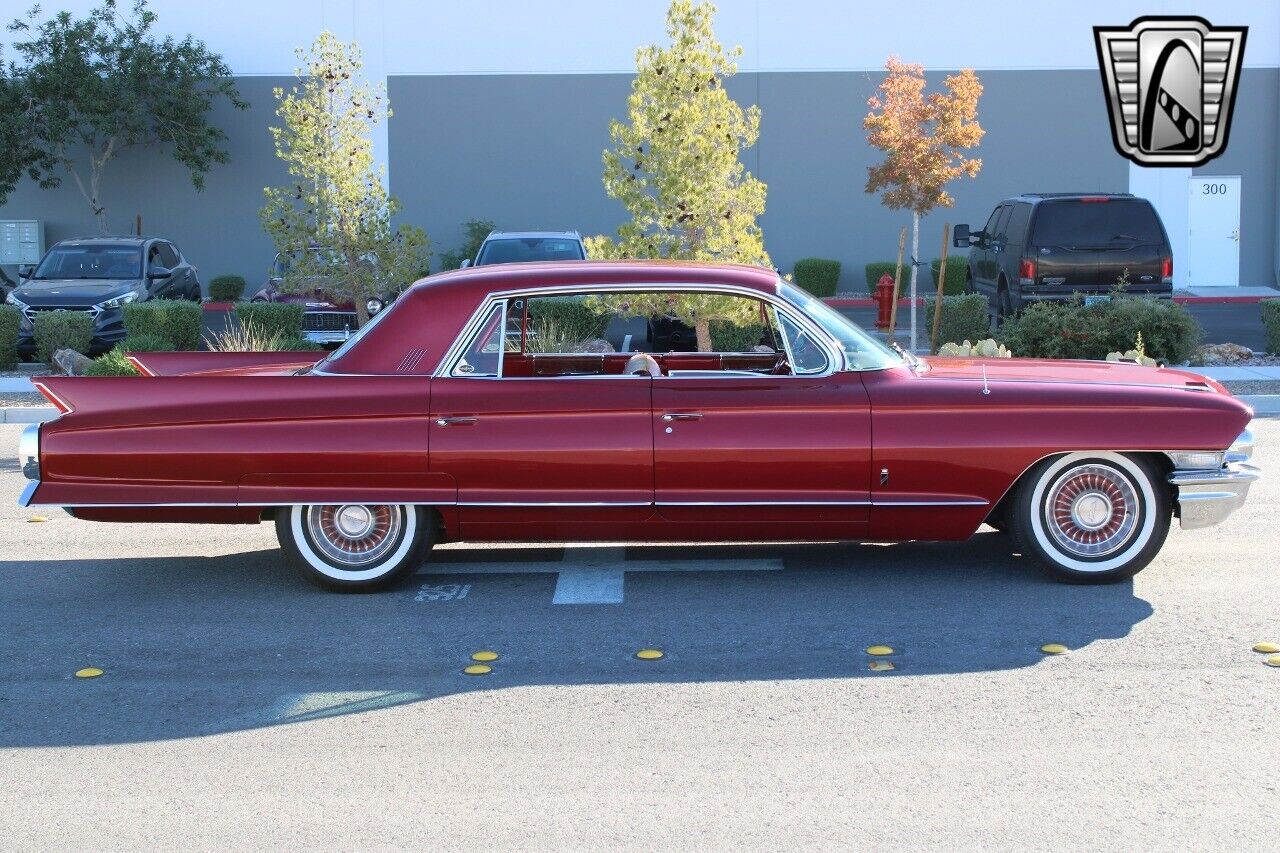 Cadillac-Fleetwood-1962-9