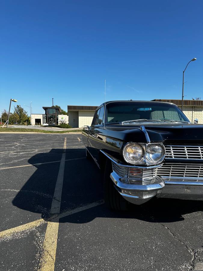 Cadillac-Fleetwood-1964-2