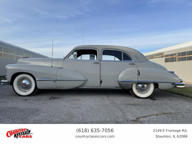 Cadillac-Fleetwood-Berline-1947-3