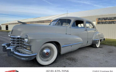 Cadillac-Fleetwood-Berline-1947