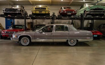 Cadillac-Fleetwood-Berline-1993-5