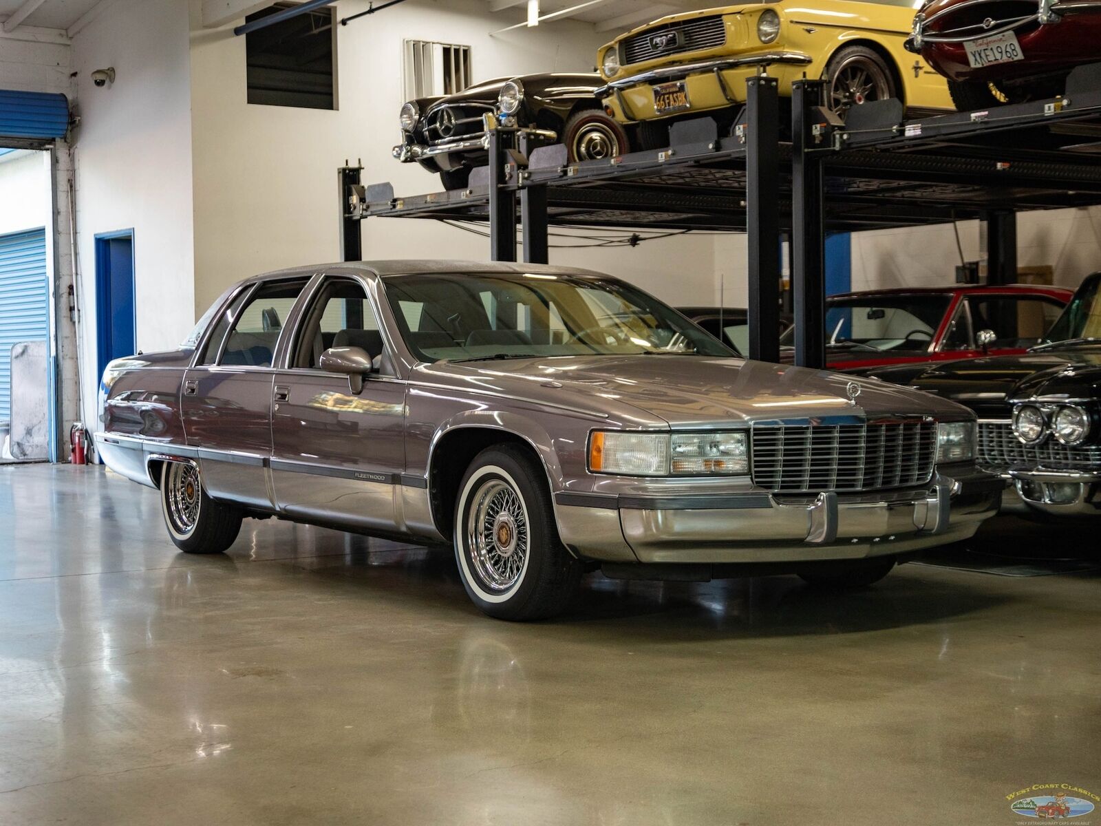 Cadillac-Fleetwood-Berline-1993-9