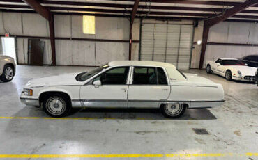 Cadillac-Fleetwood-Berline-1994-17