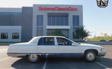 Cadillac-Fleetwood-Berline-1995-6