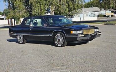 Cadillac-Fleetwood-Coupe-1992-4