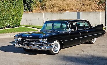 Cadillac-Fleetwood-Limousine-1959-1