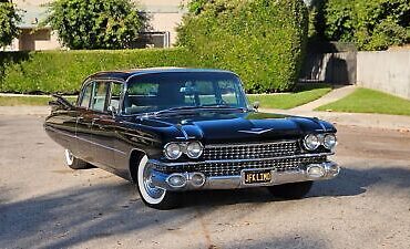 Cadillac-Fleetwood-Limousine-1959-3