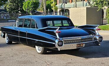 Cadillac-Fleetwood-Limousine-1959-9