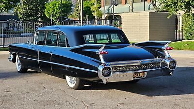 Cadillac-Fleetwood-Limousine-1959-9