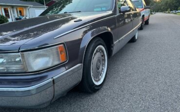 Cadillac-Fleetwood-brougham-1994-7