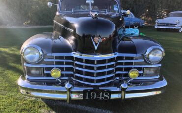 Cadillac-Fleetwood-imperial-1948-18