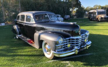 Cadillac-Fleetwood-imperial-1948-19