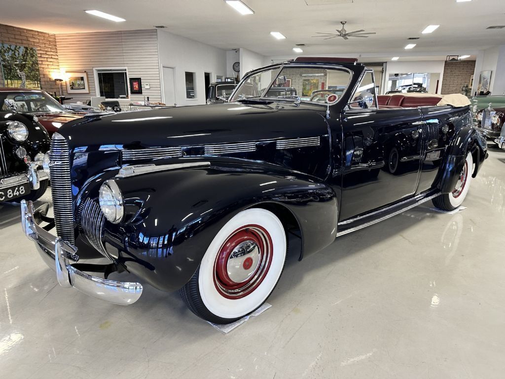 Cadillac-LaSalle-Model-52-Convertible-Sedan-1940-14