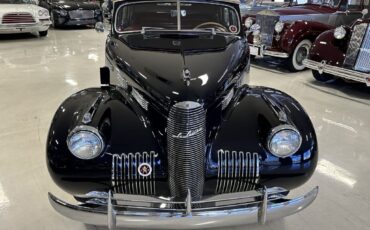 Cadillac-LaSalle-Model-52-Convertible-Sedan-1940-31