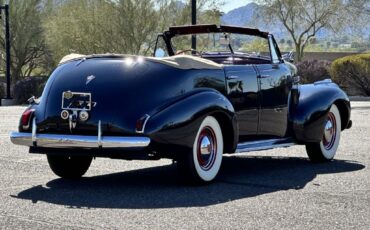 Cadillac-LaSalle-Model-52-Convertible-Sedan-1940-8