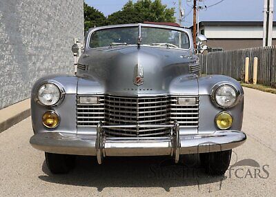 Cadillac-Model-62-Convertible-Sedan-1941-3