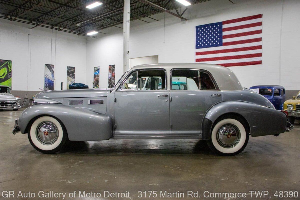 Cadillac-Series-60-1940-2