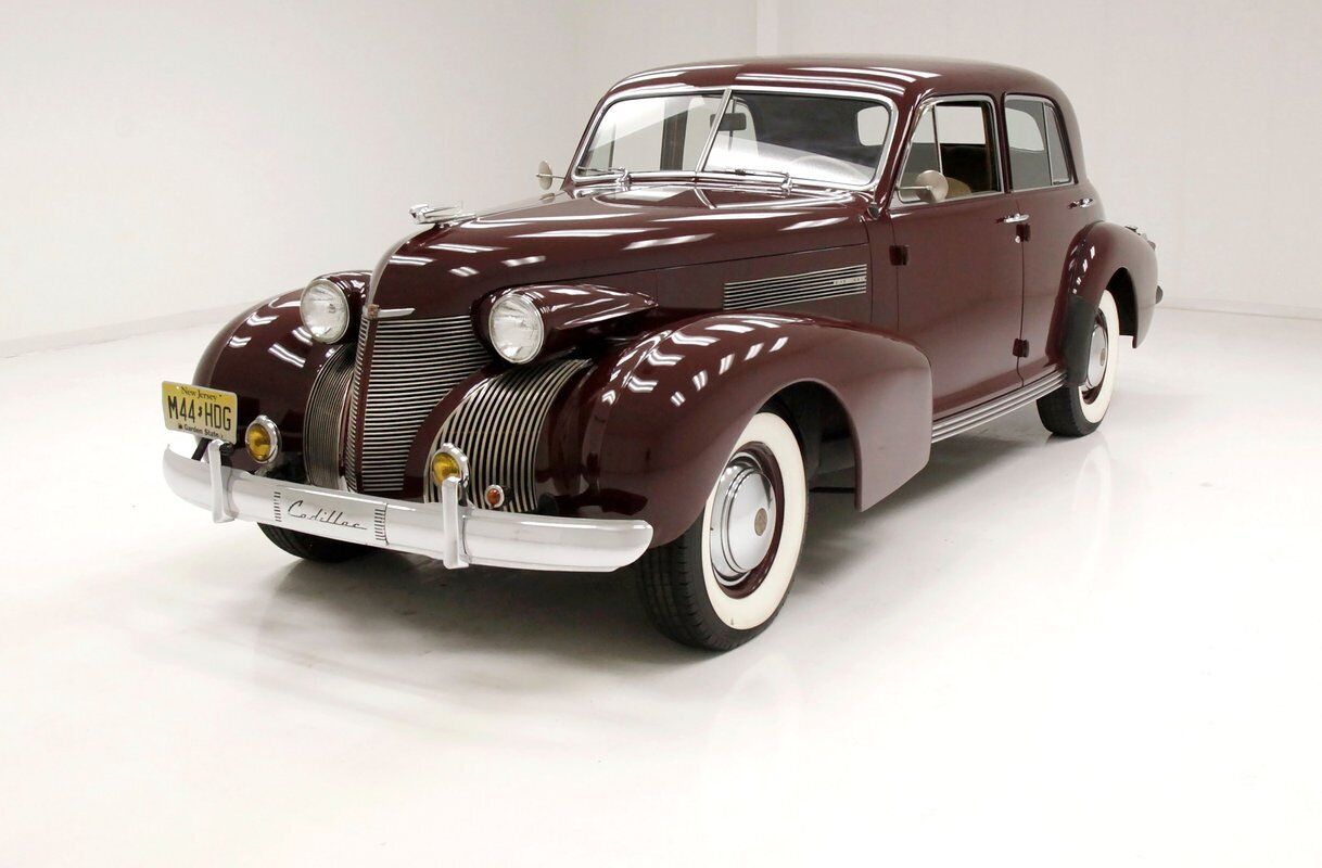 Cadillac-Series-60-Berline-1939