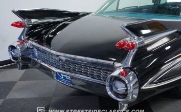 Cadillac-Series-60-Coupe-1959-25