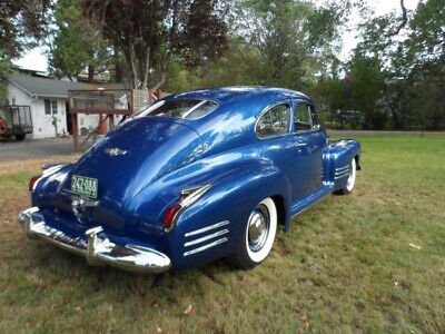 Cadillac-Series-61-Coupe-1941-3