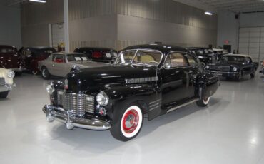 Cadillac-Series-61-Five-Passenger-Coupe-Sedanette-Coupe-1941-12