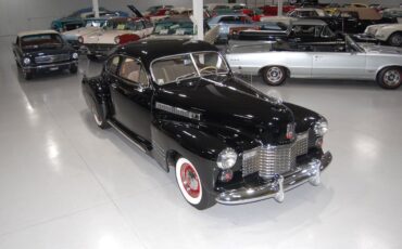 Cadillac-Series-61-Five-Passenger-Coupe-Sedanette-Coupe-1941-6