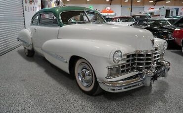 Cadillac-Series-62-Cabriolet-1947-5