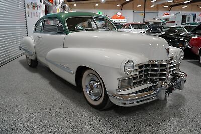 Cadillac-Series-62-Cabriolet-1947-5