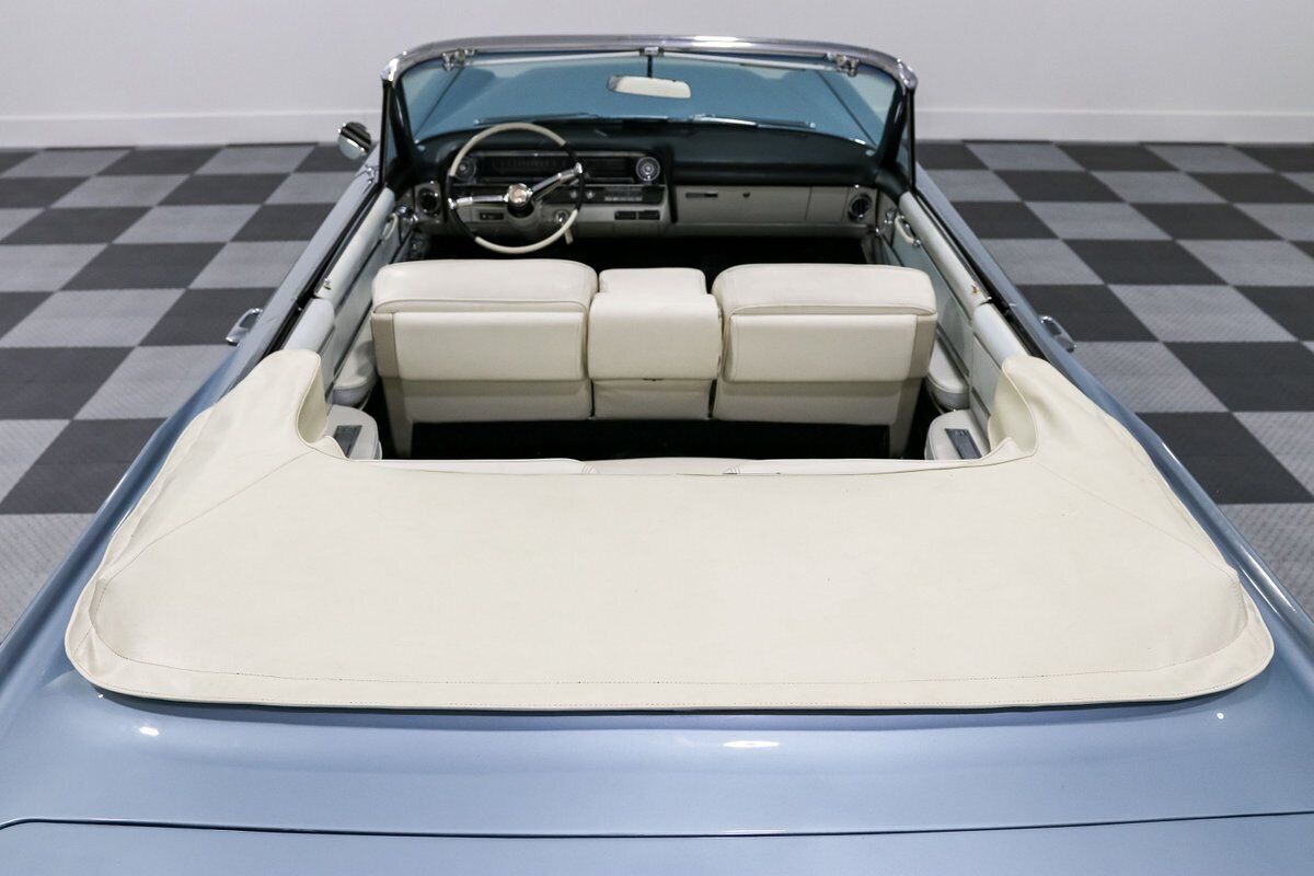 Cadillac-Series-62-Cabriolet-1964-23