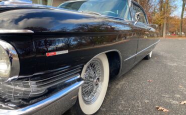 Cadillac-Series-62-Coupe-1960-2