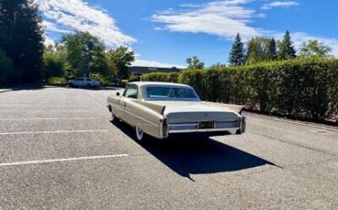 Cadillac-Series-62-Coupe-Coupe-1963-10