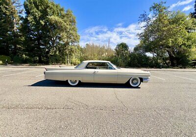 Cadillac-Series-62-Coupe-Coupe-1963-8