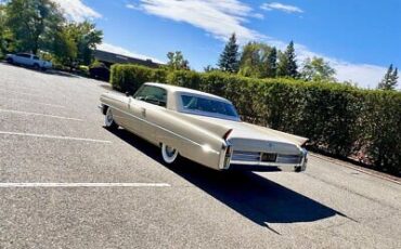 Cadillac-Series-62-Coupe-Coupe-1963-9