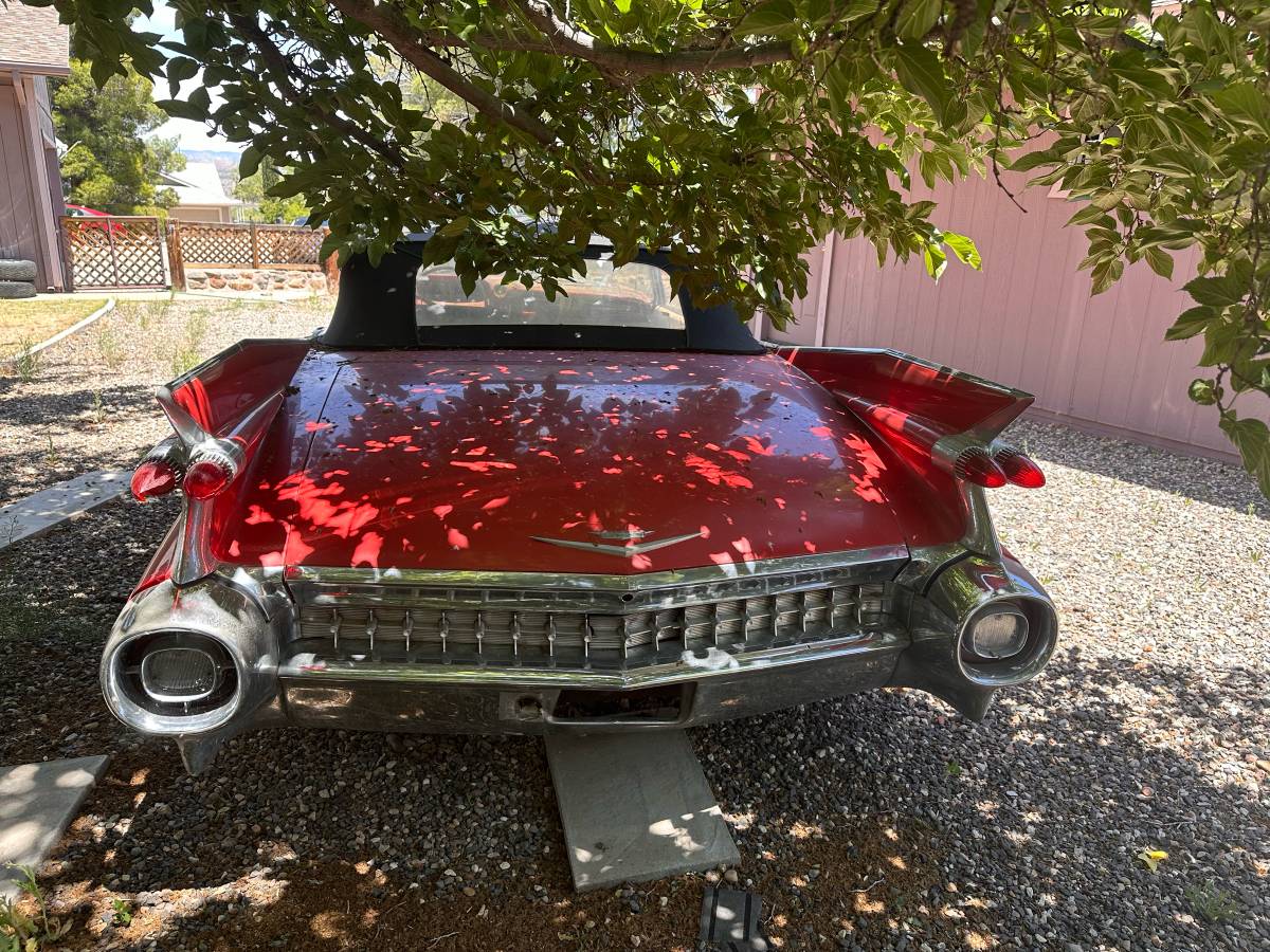 Cadillac-Series-62-convertible-1959-4