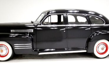 Cadillac-Series-63-Berline-1941-1