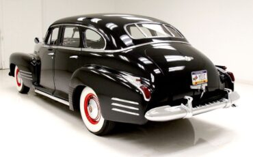 Cadillac-Series-63-Berline-1941-2