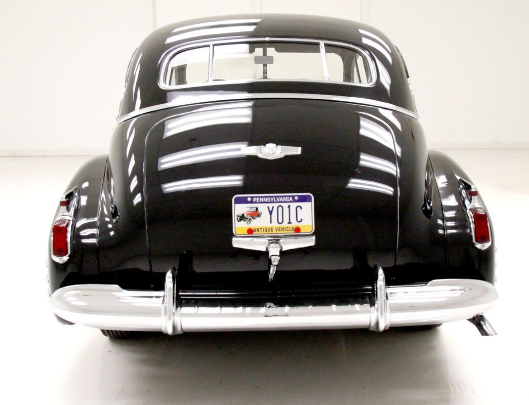 Cadillac-Series-63-Berline-1941-3