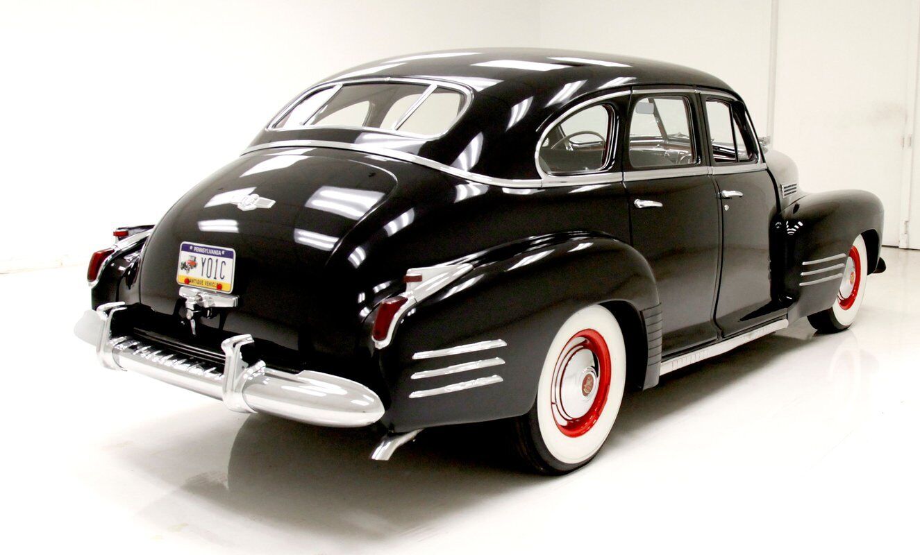 Cadillac-Series-63-Berline-1941-4