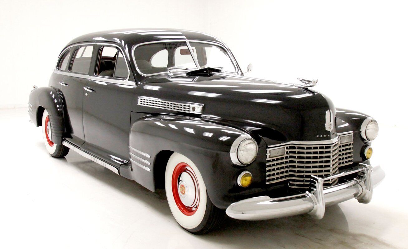 Cadillac-Series-63-Berline-1941-5