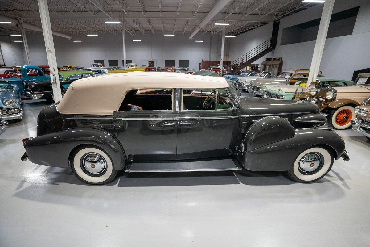 Cadillac-Series-75-Cabriolet-1940-7