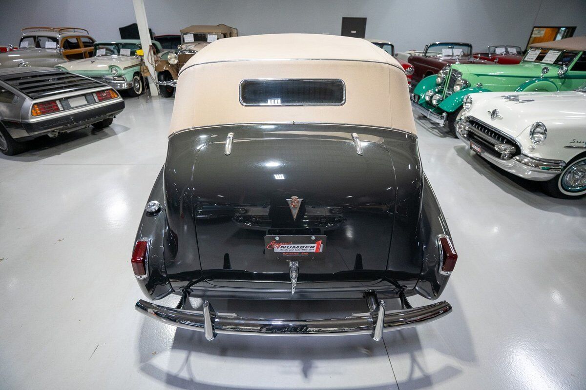 Cadillac-Series-75-Cabriolet-1940-9