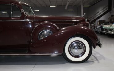 Cadillac-Series-85-V-12-Berline-1936-26