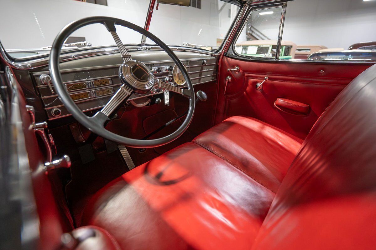 Cadillac-Series-85-V-12-Cabriolet-1936-1