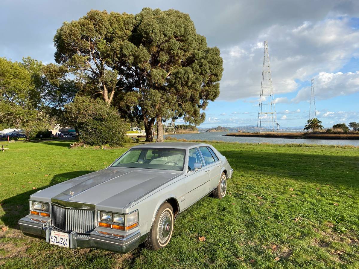 Cadillac-Seville-1980-2