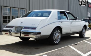 Cadillac-Seville-1985-7