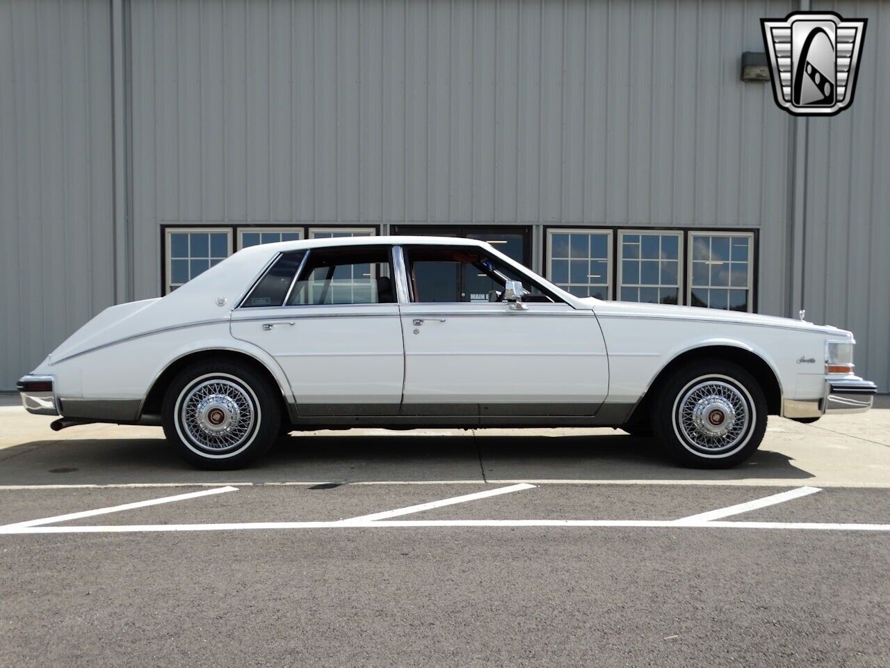 Cadillac-Seville-1985-8