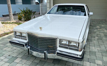 Cadillac-Seville-Berline-1985-14