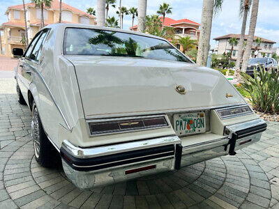 Cadillac-Seville-Berline-1985-19